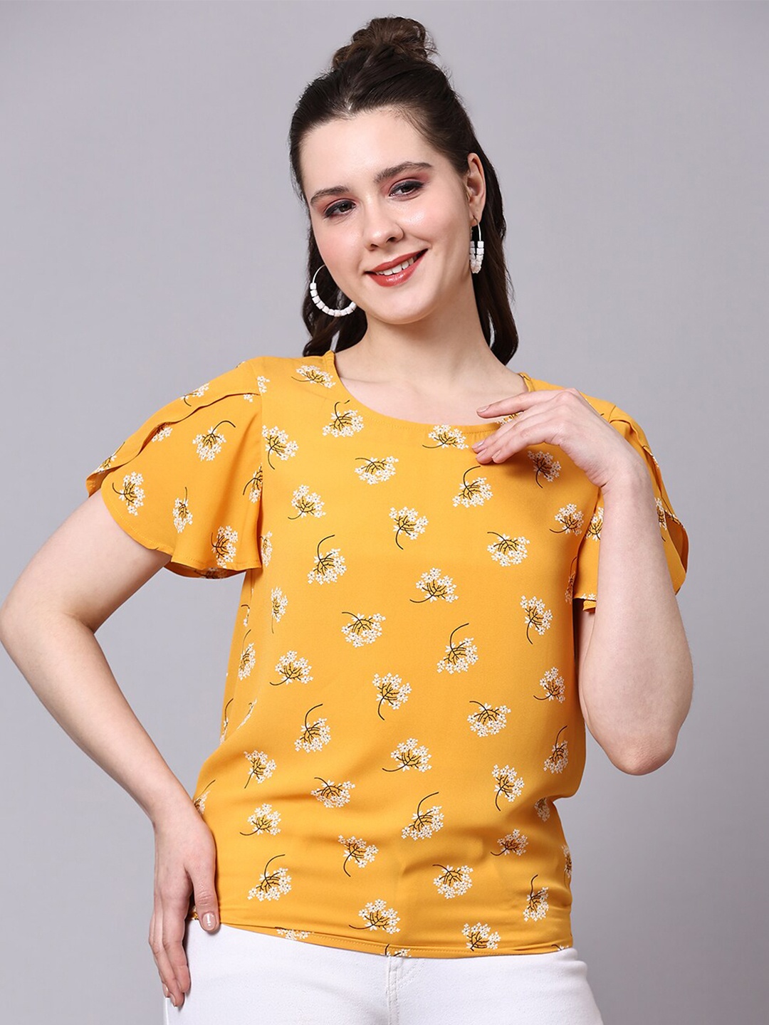 

Pomegal Floral Printed Flared Sleeves Georgette Blouson Top, Yellow
