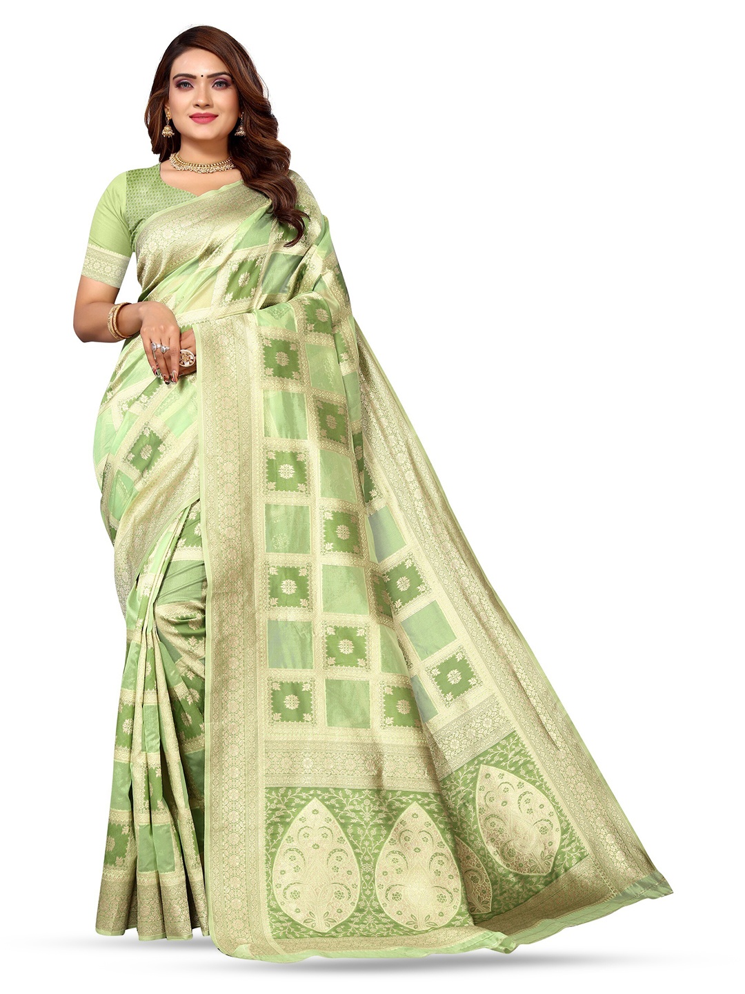 

Varanga Ethnic Motifs Woven Design Zari Organza Banarasi Saree, Green
