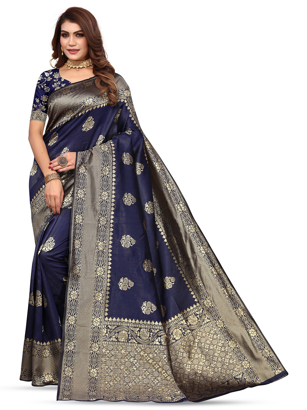 

Varanga Woven Design Zari Detailed Saree, Navy blue