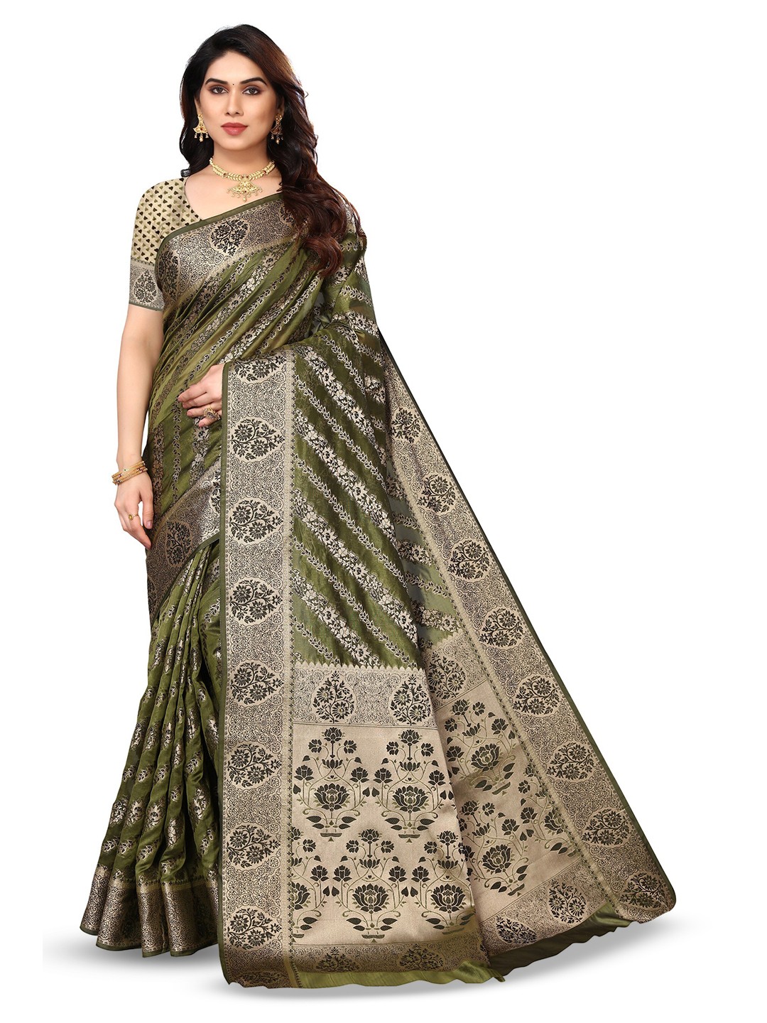 

Varanga Floral Woven Design Zari Organza Banarasi Saree, Olive
