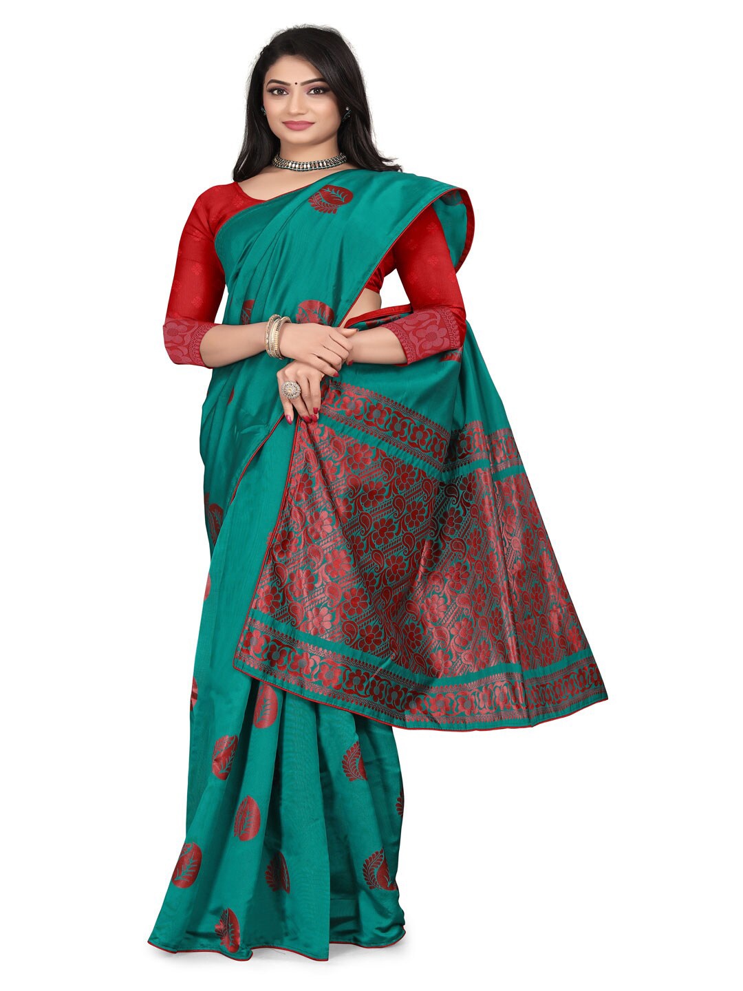 

SHIJILA Ethnic Motifs Woven Design Zari Pure Silk Saree, Green