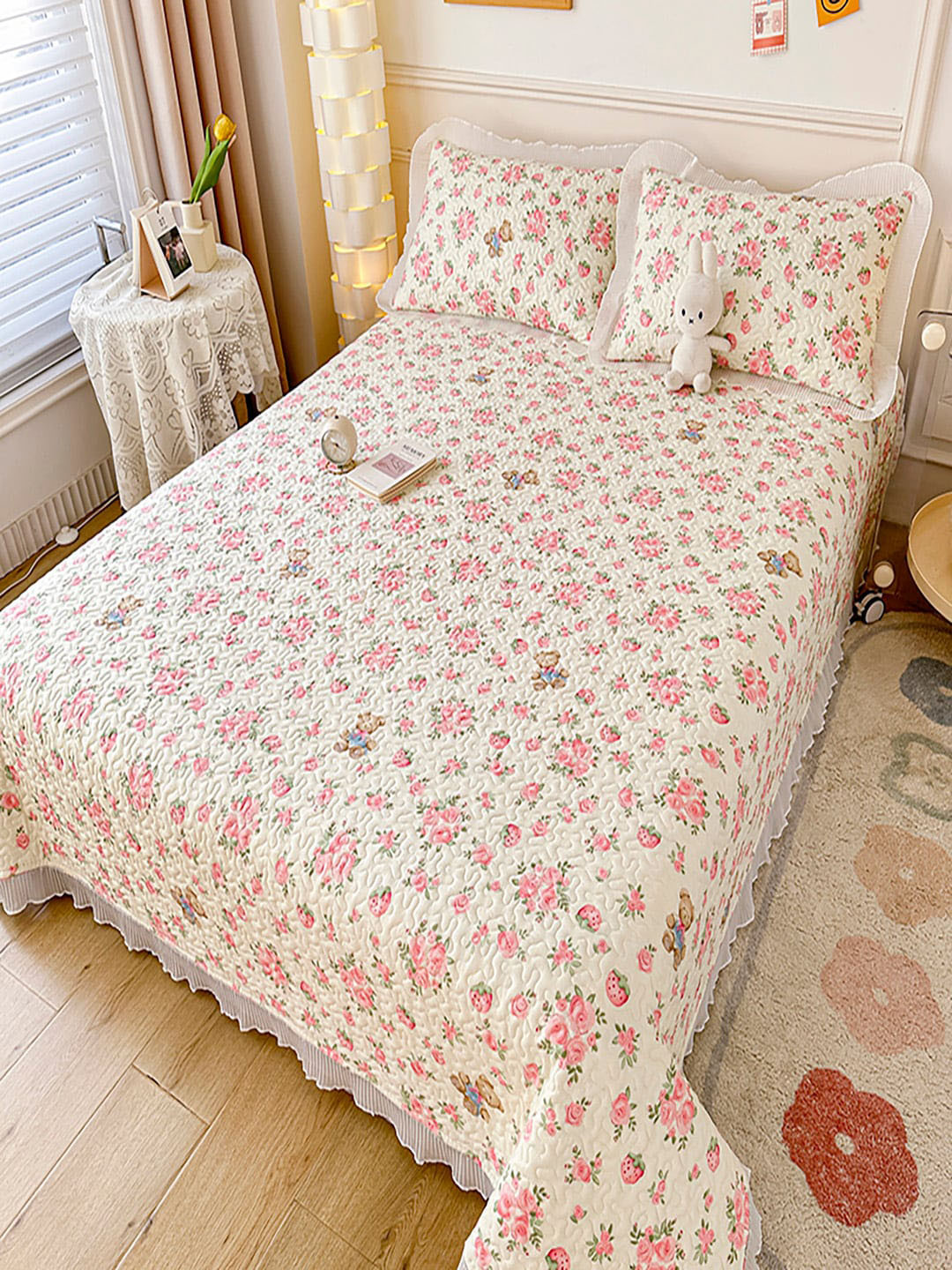 

JC Collection White & Pink Floral Print 162 TC Double Queen Bed Cover With 2 Pillow Covers