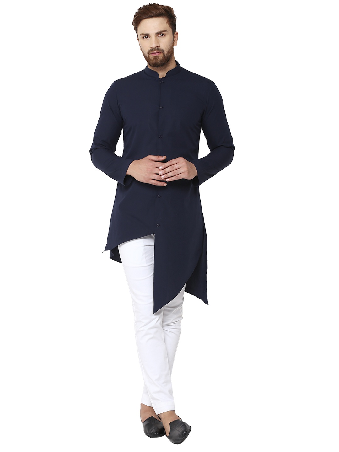 

See Designs Men Navy Blue & White Solid Kurta with Pyjamas