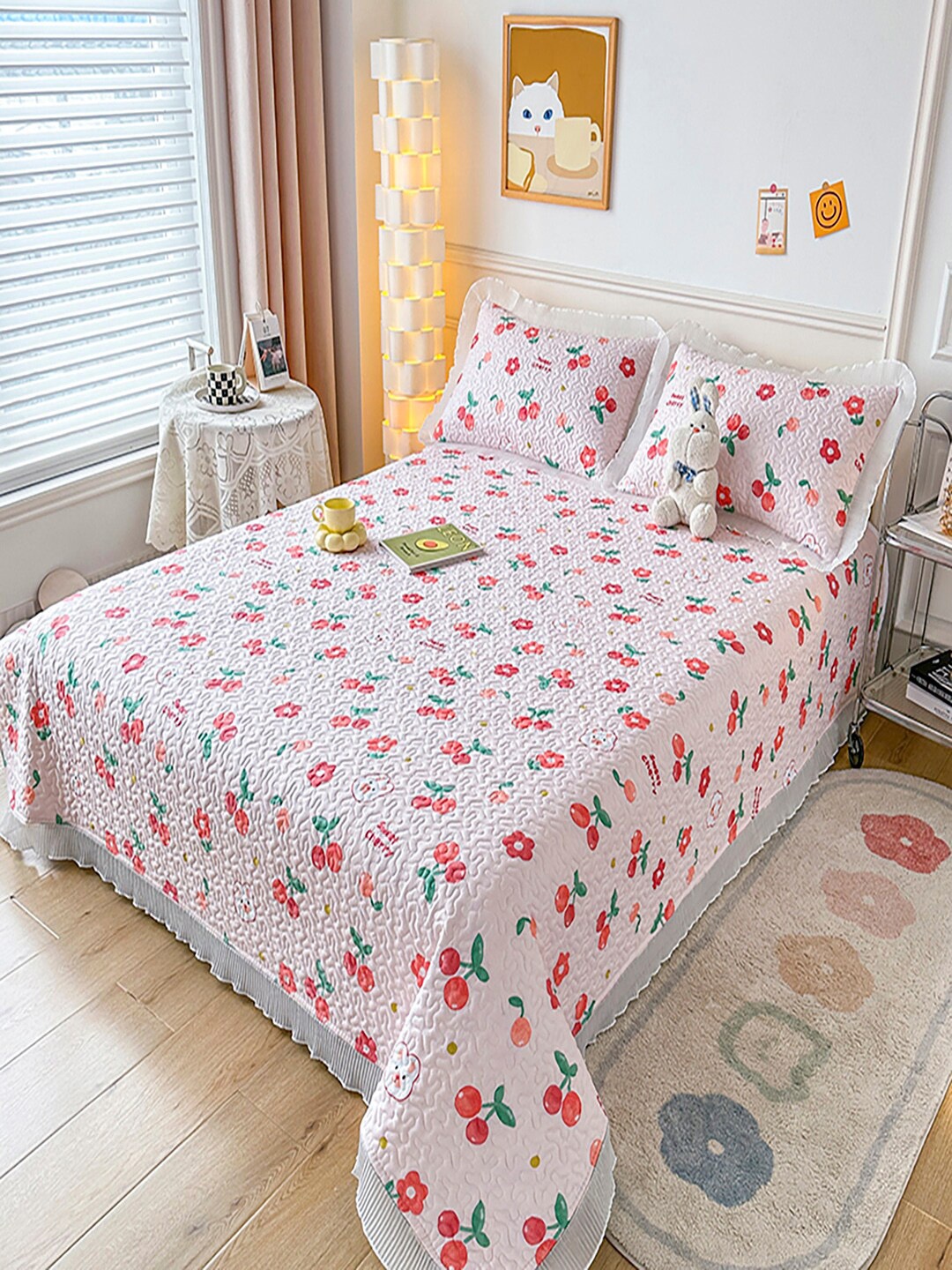 

JC Collection White & Red Printed 162 TC Double Queen Bed Cover With Pillow Covers