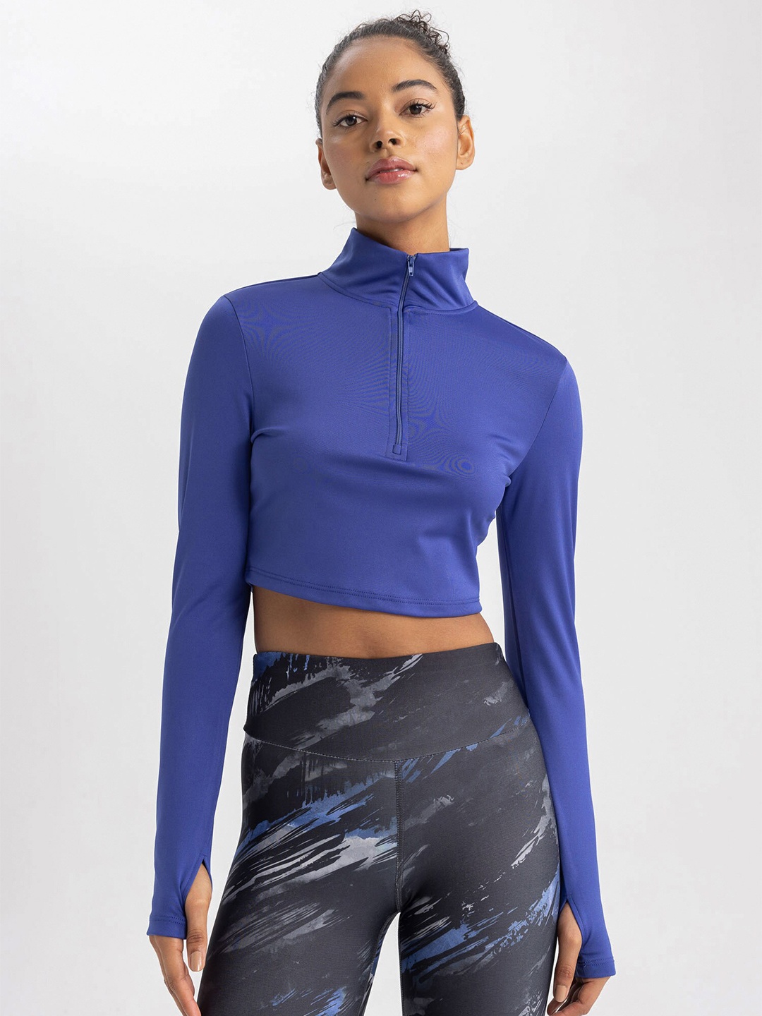 

DeFacto High Neck Long Sleeves Crop T-shirt, Blue