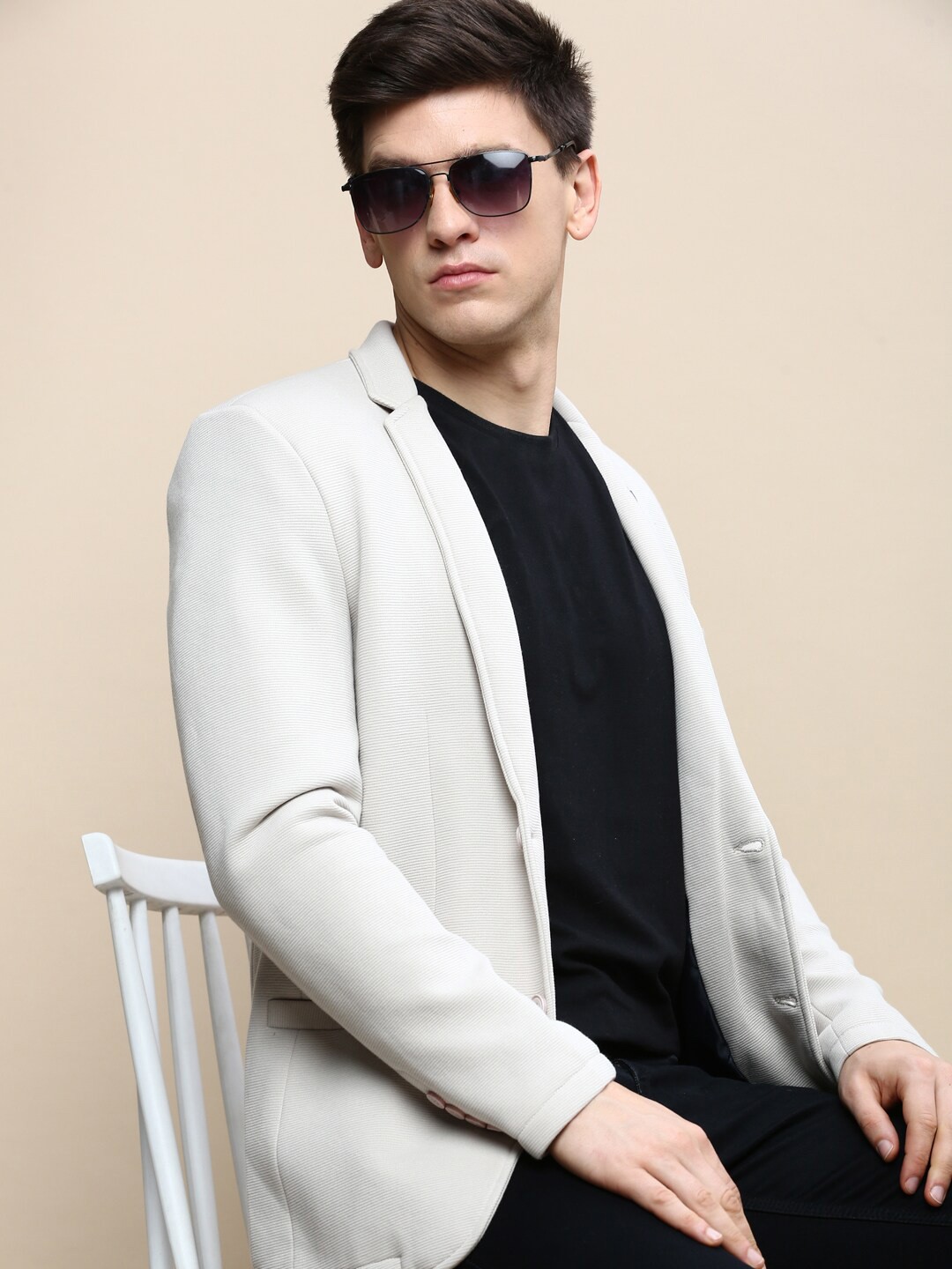 

SHOWOFF Notched Lapel Single Breasted Blazer, Beige
