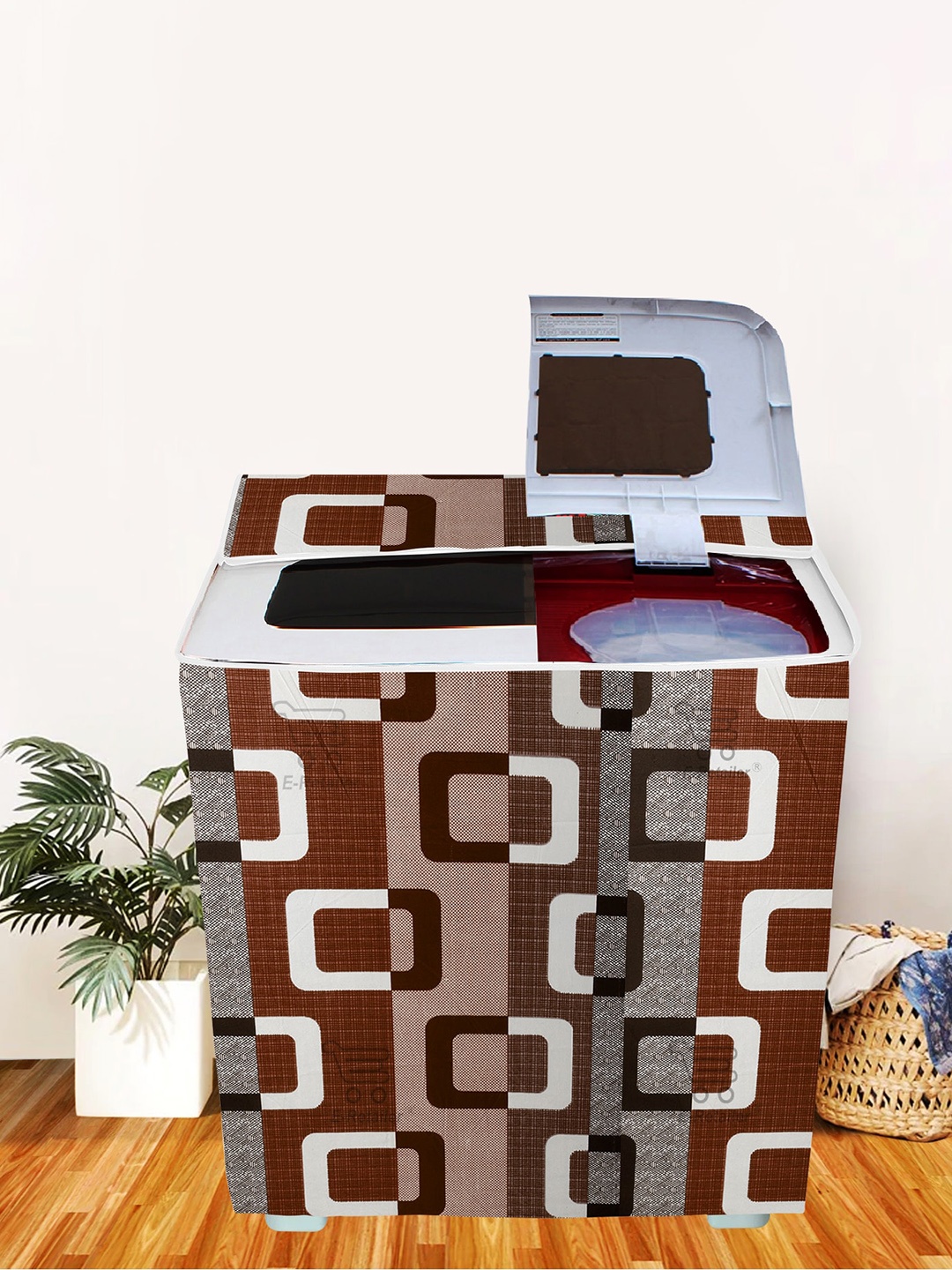 

E-Retailer Brown & White Printed Washing Machine Cover