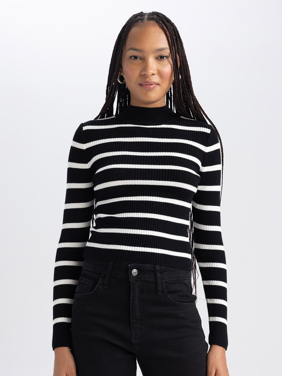 

DeFacto Striped Turtle Neck Crop Pullover Sweaters, Black
