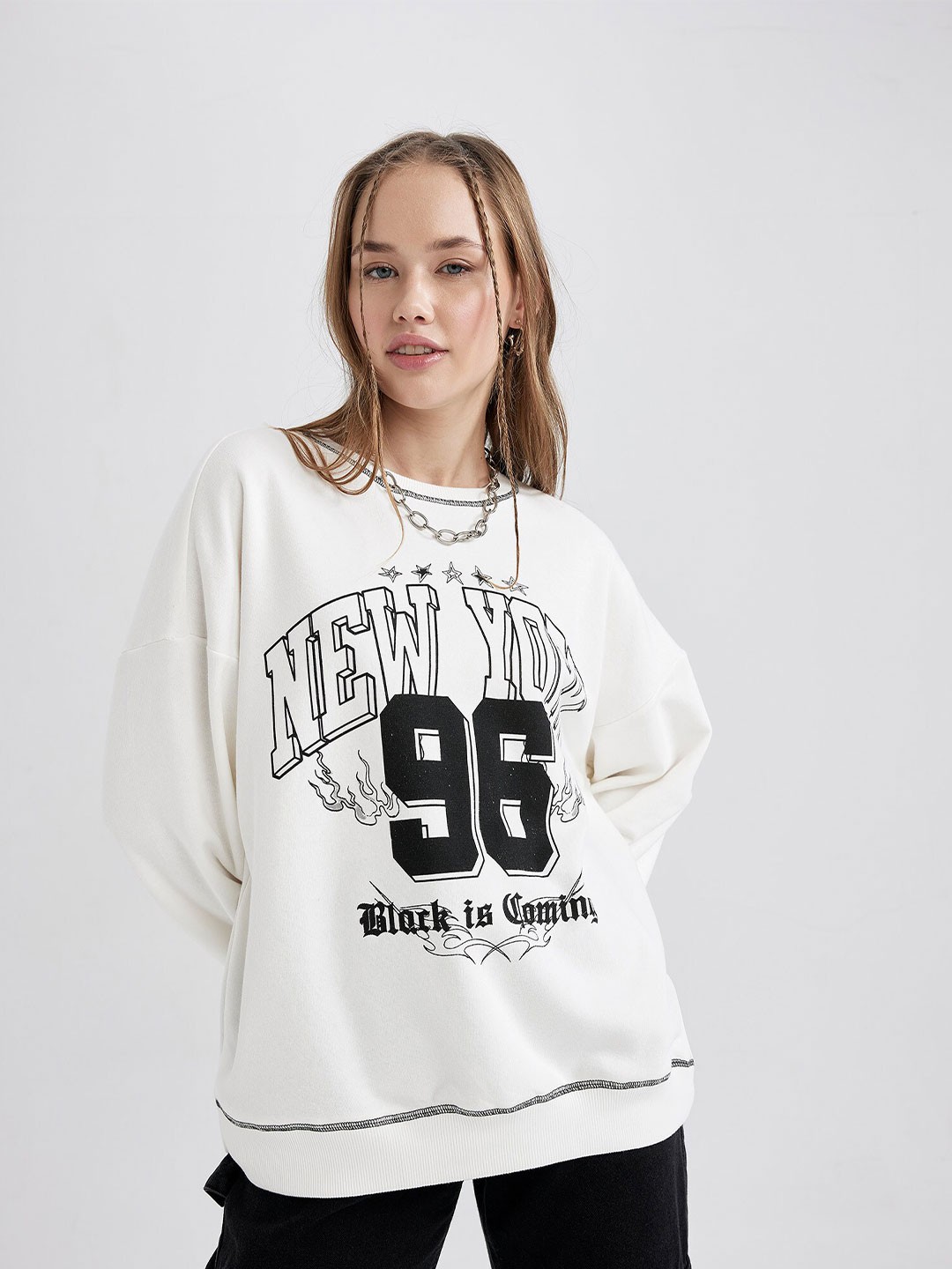 

DeFacto Printed Pullover Sweatshirt, White