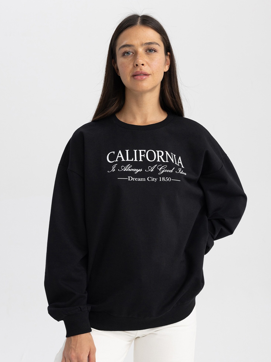 

DeFacto Typography Printed Round-Neck Pullover Sweatshirt, Black