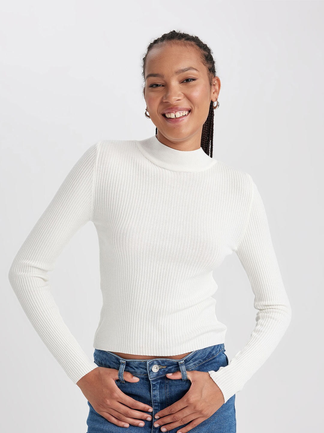 

DeFacto Ribbed Mock Neck Pullover, White