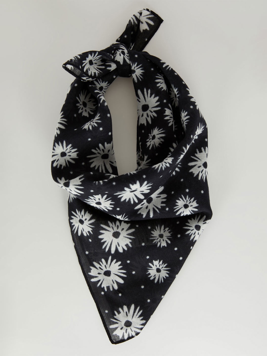 

DeFacto Women Printed Pure Cotton Scarf, Black