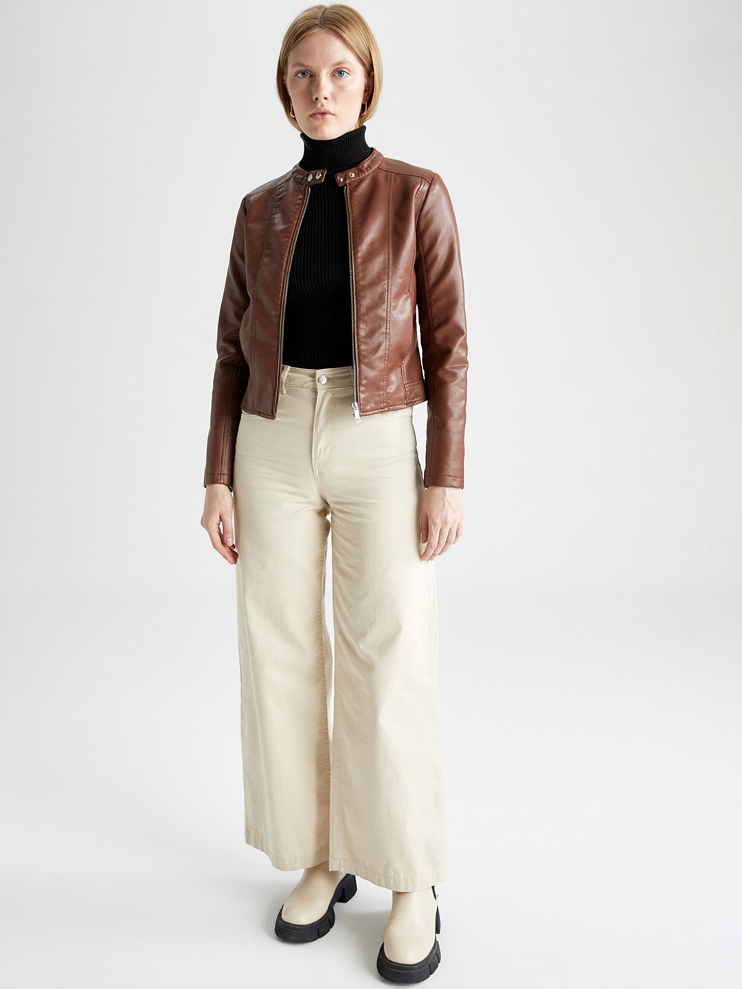 

DeFacto Crop Biker Jacket, Na