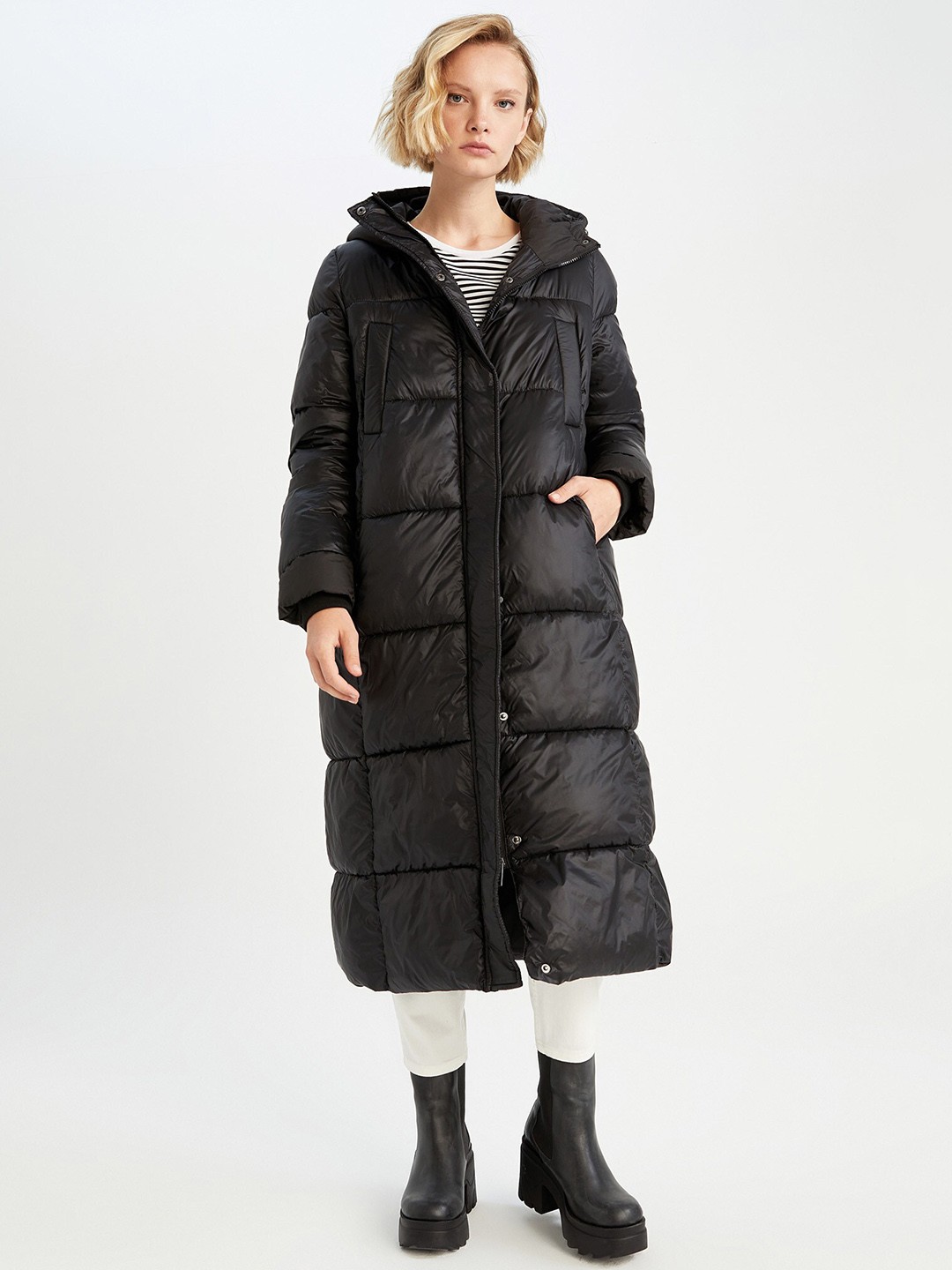 

DeFacto Longline Hooded Puffer Jacket, Black