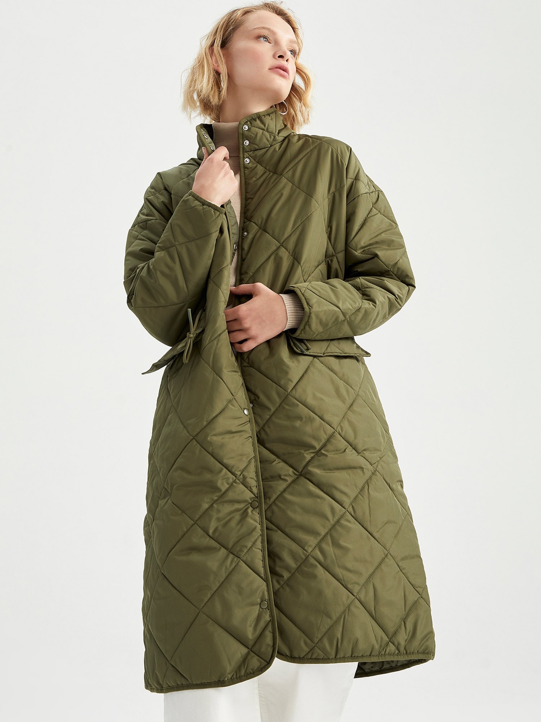 

DeFacto Mock Collar Longline Quilted Jacket, Na