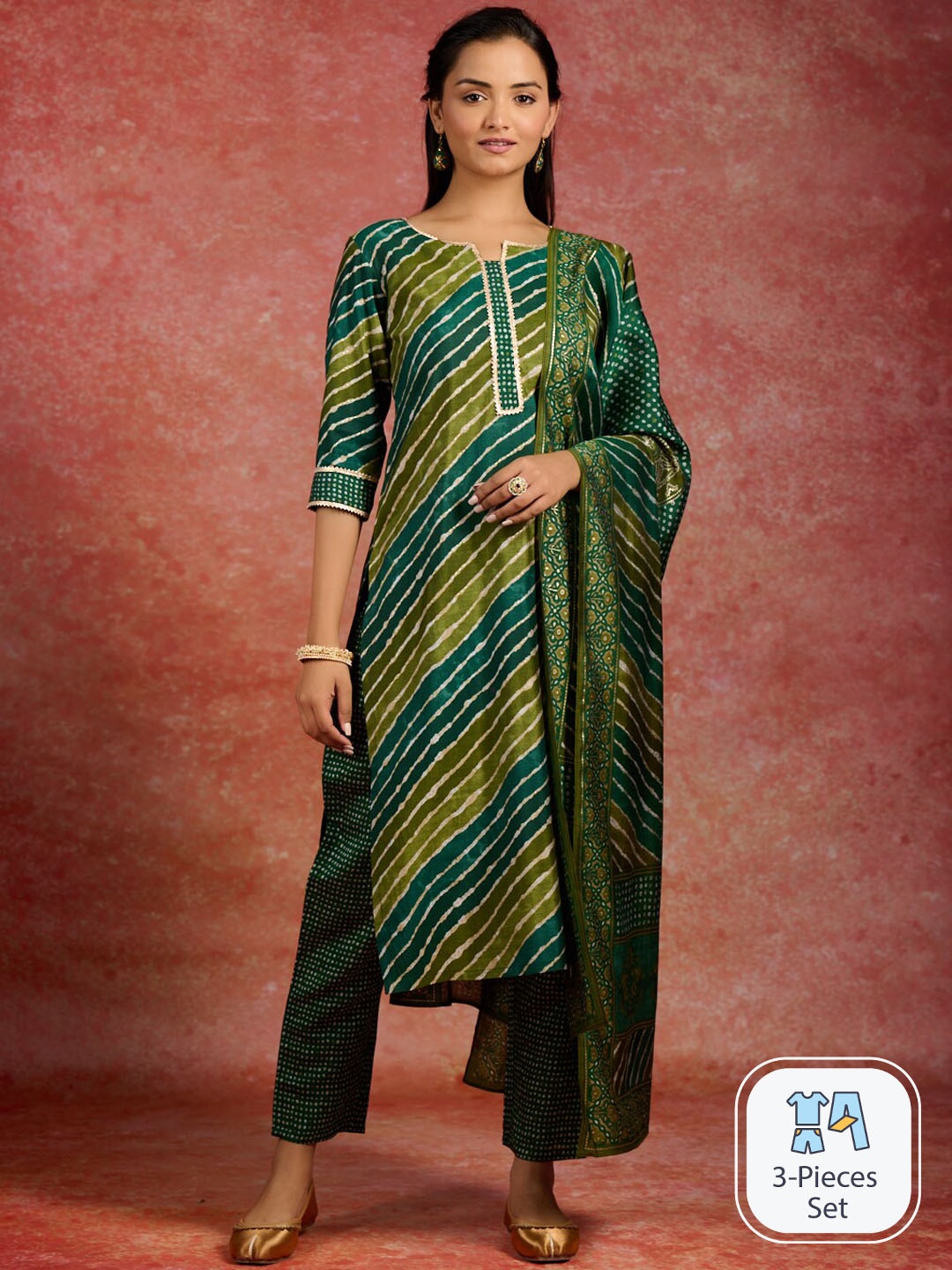 

Libas Leheriya Printed Regular Gotta Patti Kurta with Trousers & Dupatta, Green