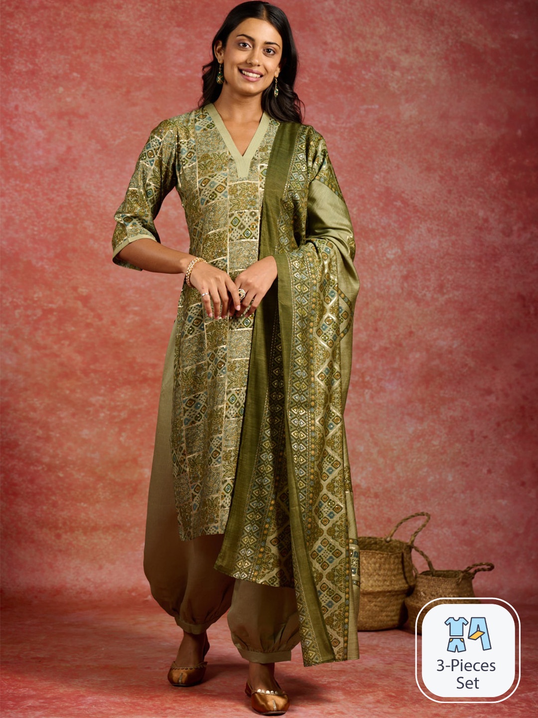 

Libas Ethnic Motifs Printed Regular Kurta With Salwar & Dupatta, Green