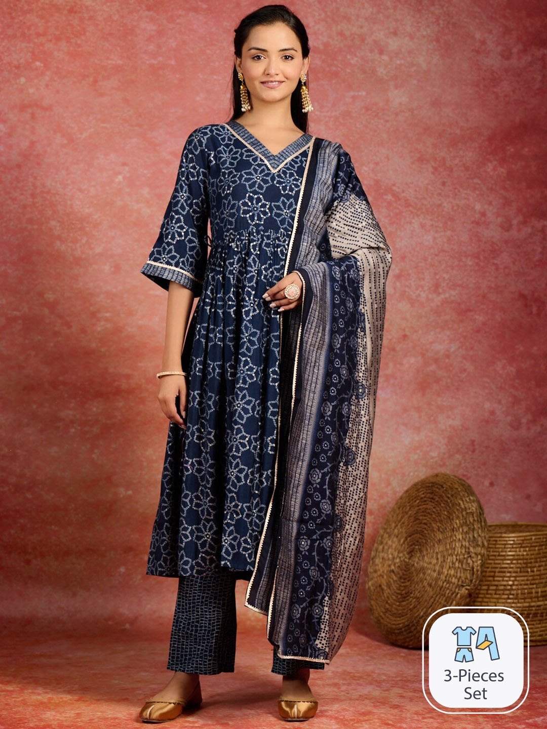 

Libas Bandhani Printed Regular Gotta Patti Kurta With Trousers & Dupatta, Navy blue