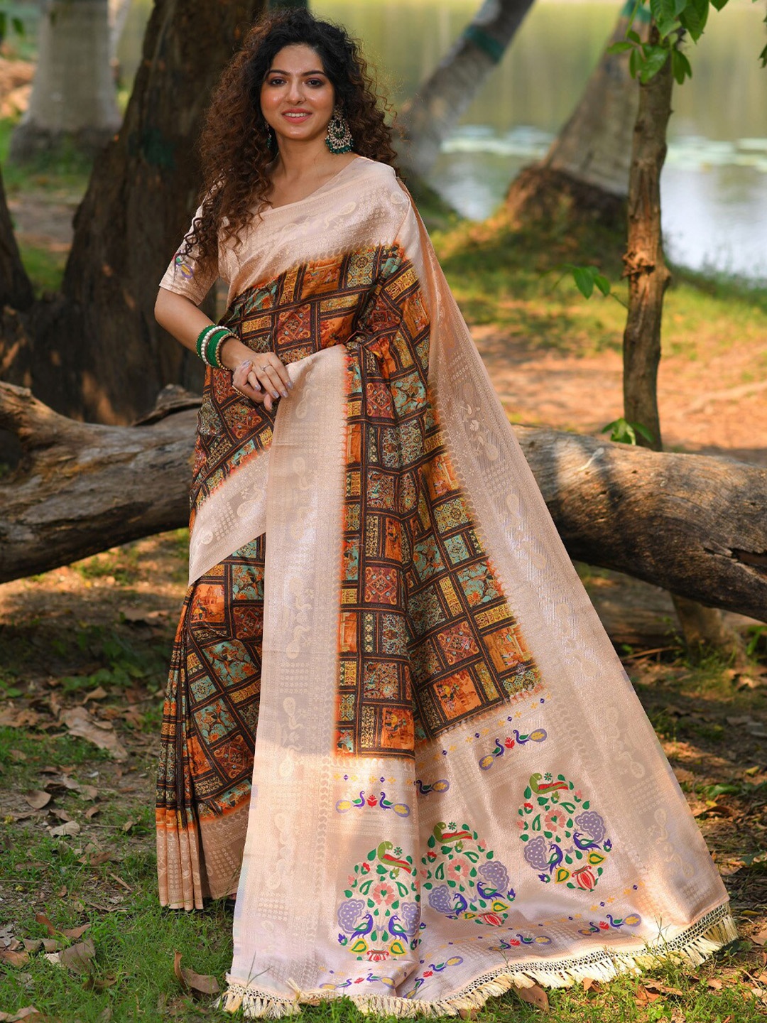 

KARAGIRI Ethnic Motifs Printed Zari Organza Saree, Orange