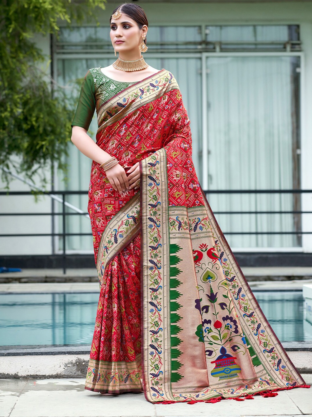 

KARAGIRI Woven Design Zari Paithani Saree, Red