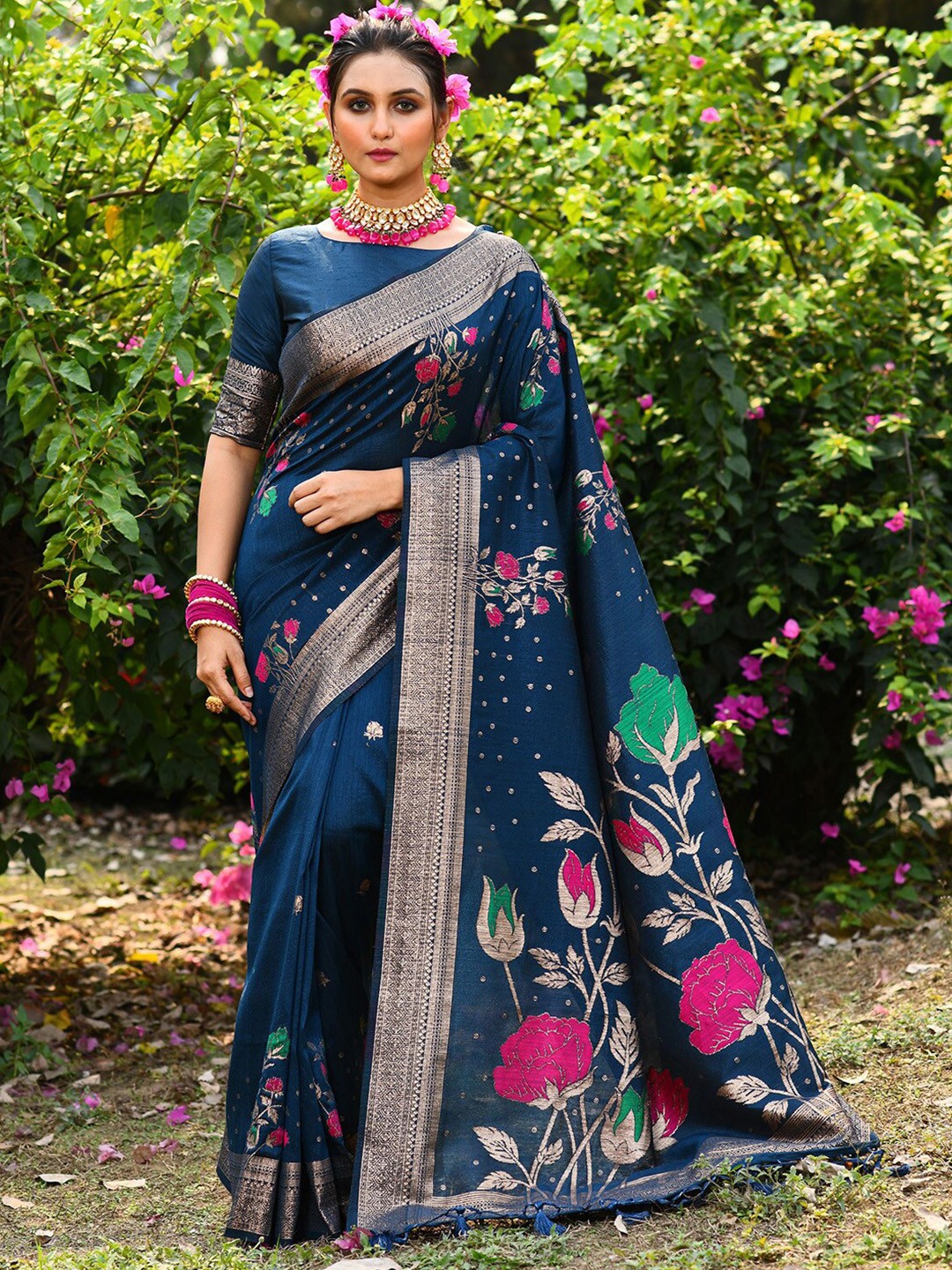 

KARAGIRI Floral Woven Design Zari Banarasi Saree, Blue