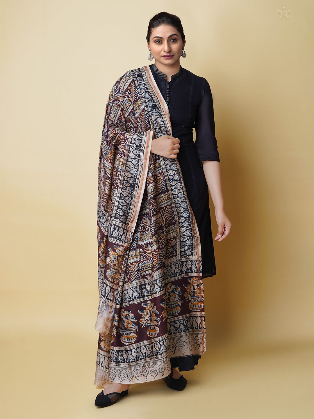 

Unnati Silks Ethnic Motifs Printed Kalamkari Dupatta, Cream
