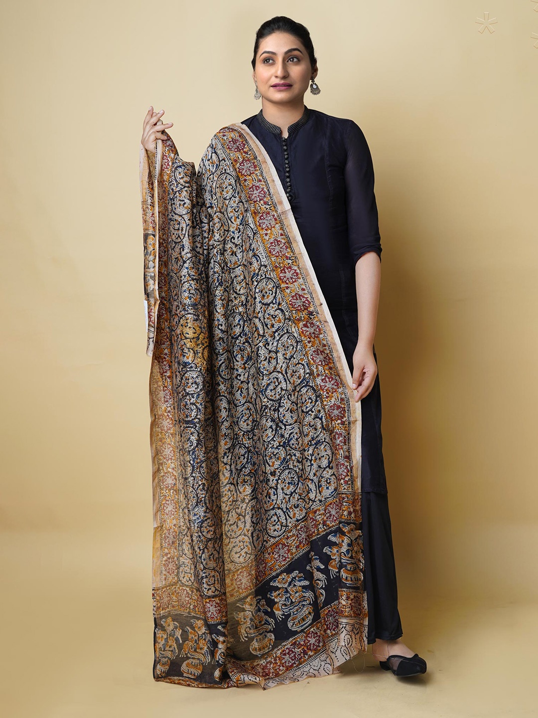 

Unnati Silks Ethnic Motifs Kalamkari Block Printed Dupatta, Cream