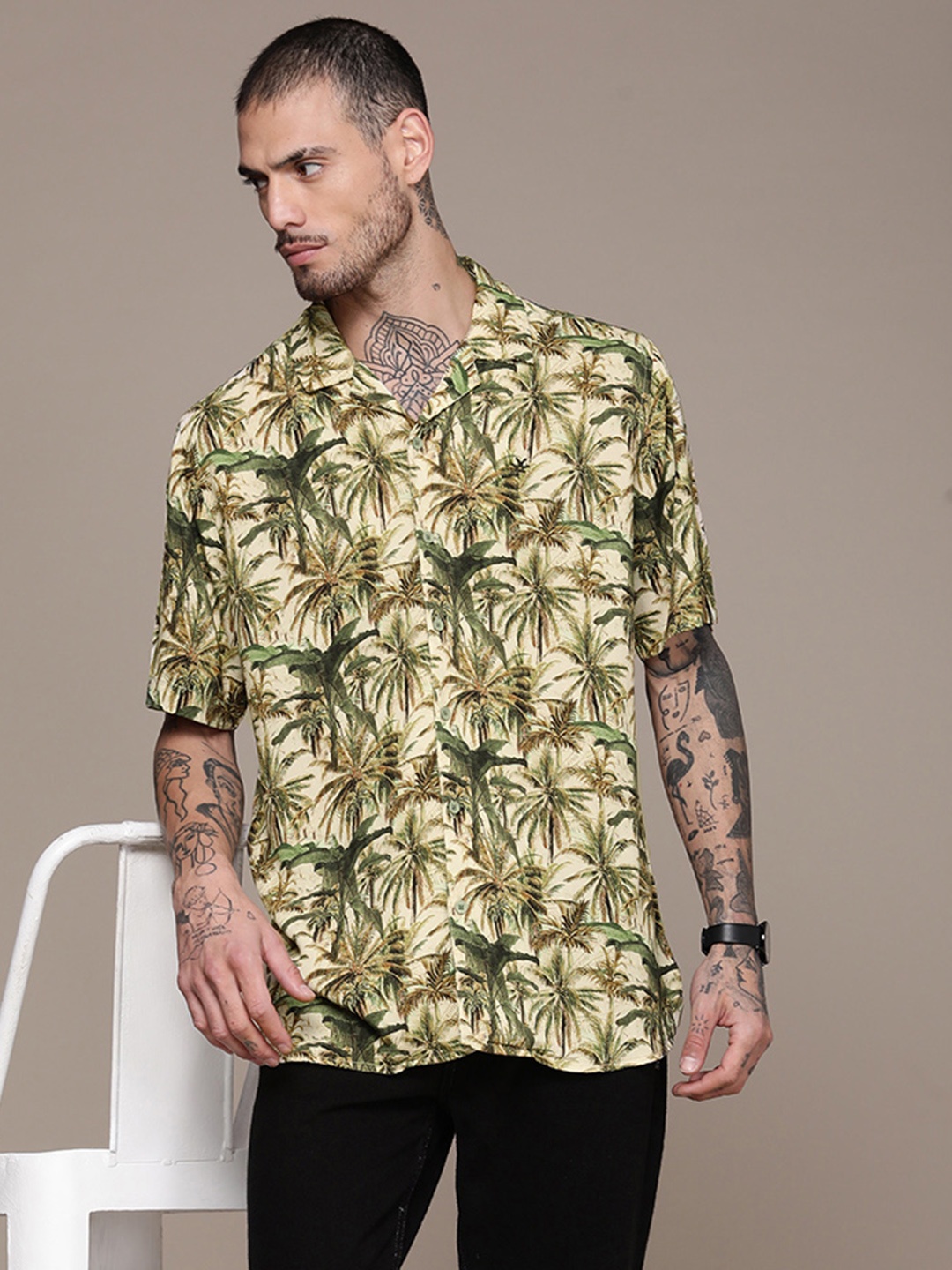 

WROGN Floral Printed Cuban Collar Shirt, Green