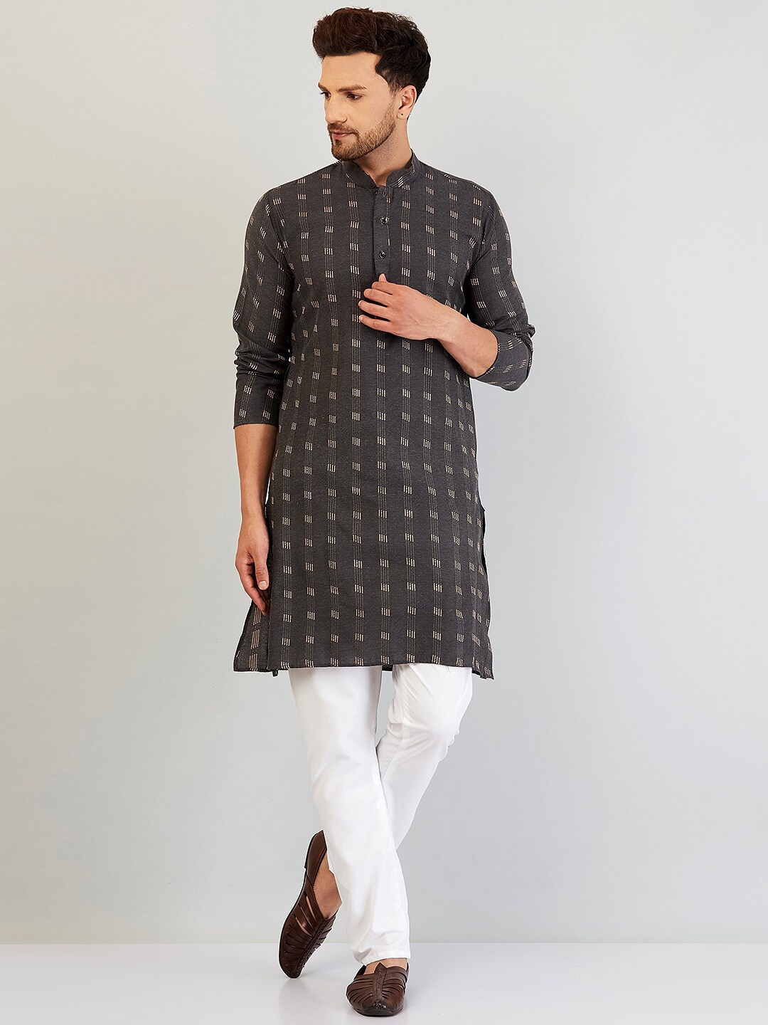 

Armaan Ethnic Mandarin Collar Woven Design Kurta with Pyjamas, Grey