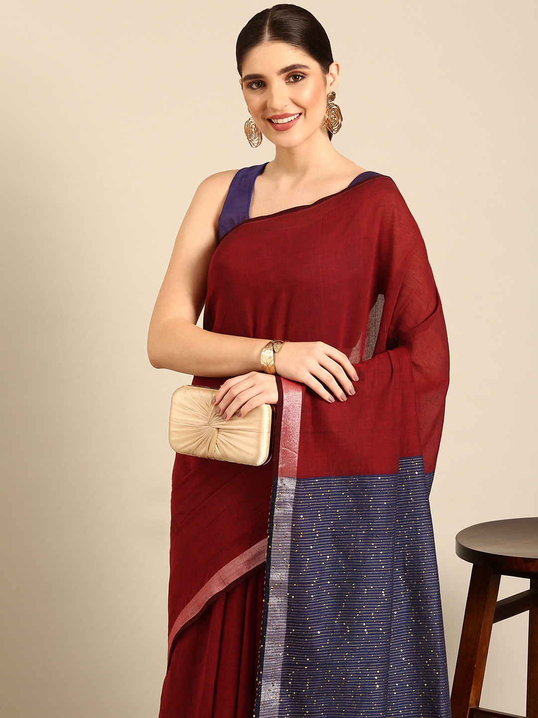 

ArtEastri Solid Sequinned Pure Cotton Taant Saree, Maroon