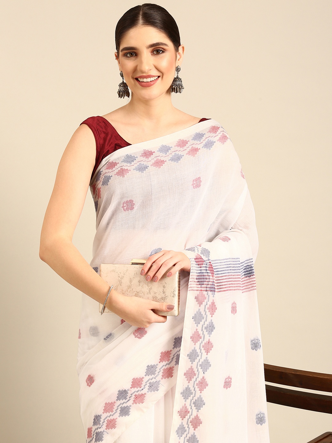 

ArtEastri Woven Design Pure Cotton Jamdani Saree, White