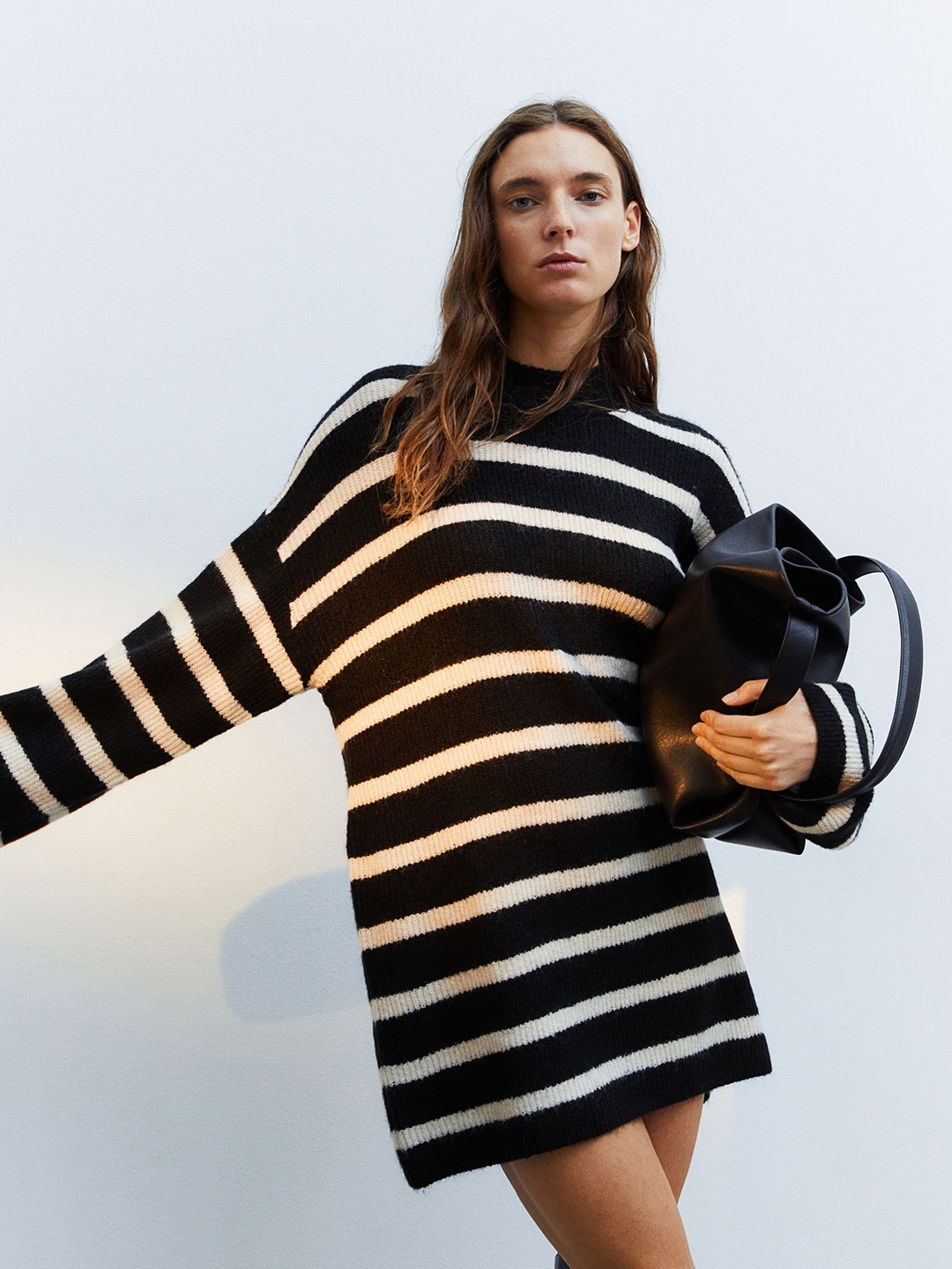 

H&M Women Striped Knitted Dress, Black