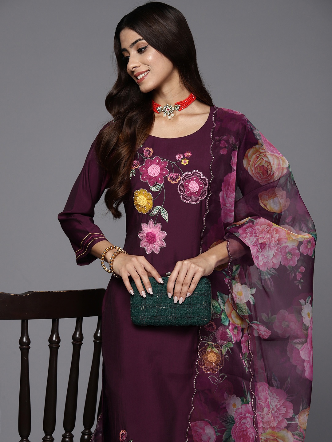 

Indo Era Women Floral Embroidered Regular Sequinned Kurta with Trousers & With Dupatta, Burgundy