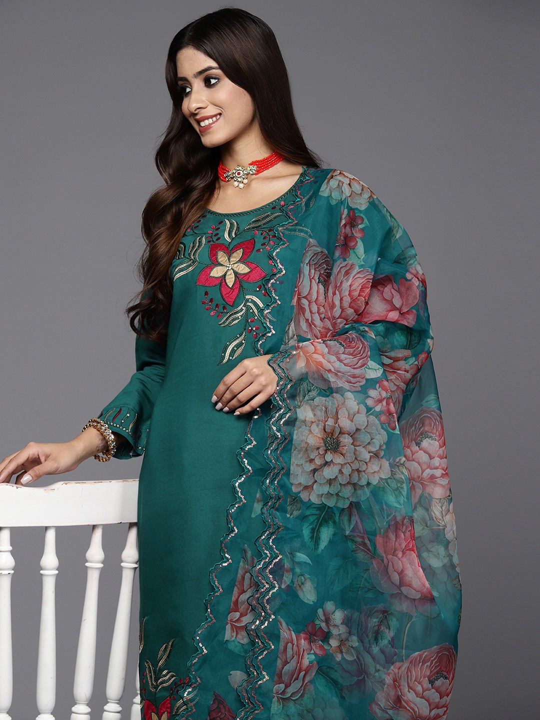 

Indo Era Women Floral Embroidered Regular Sequinned Kurta with Trousers & With Dupatta, Teal