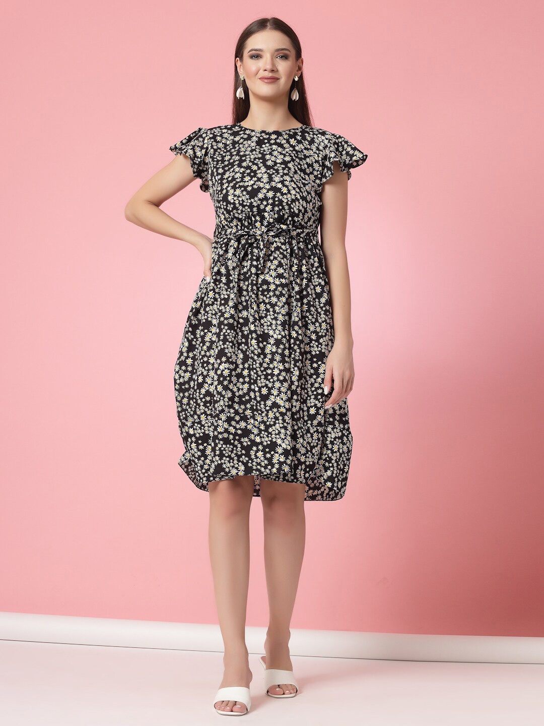 

Oomph! Floral Print Flutter Sleeves Crepe A-Line Dress, Black