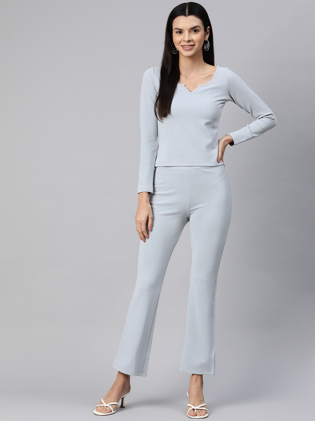 

Popnetic Women Solid Top with Trousers, Grey