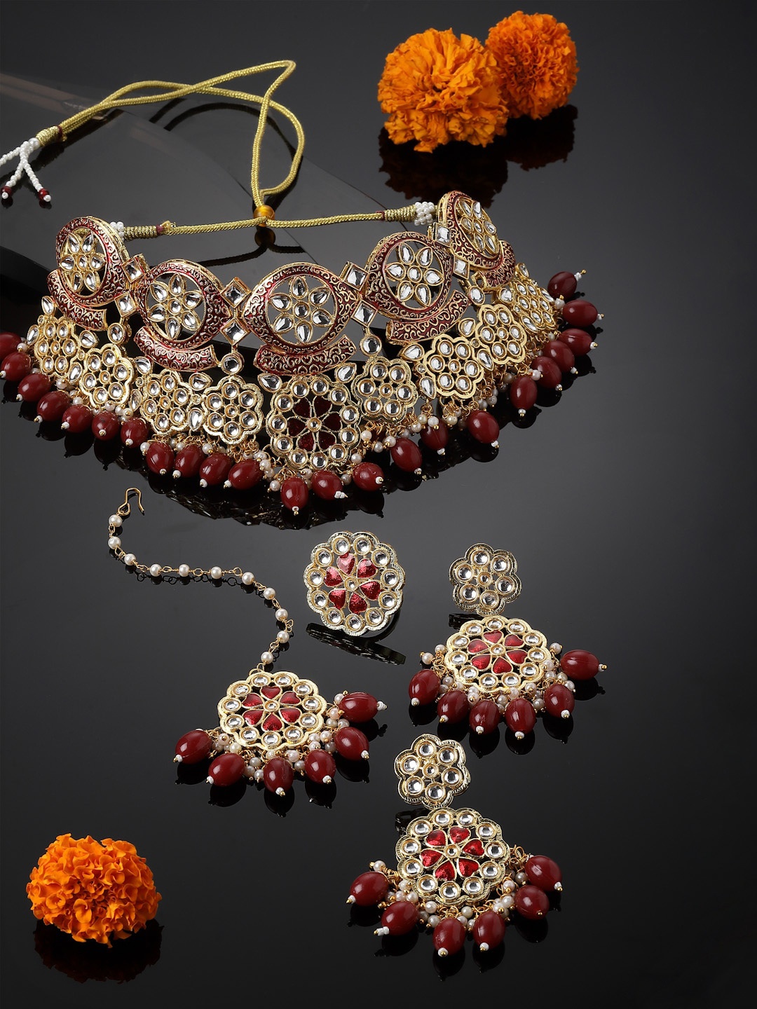 

PANASH Gold-Plated Kundan Stone-Studded & Pearl Beaded Jewellery Set