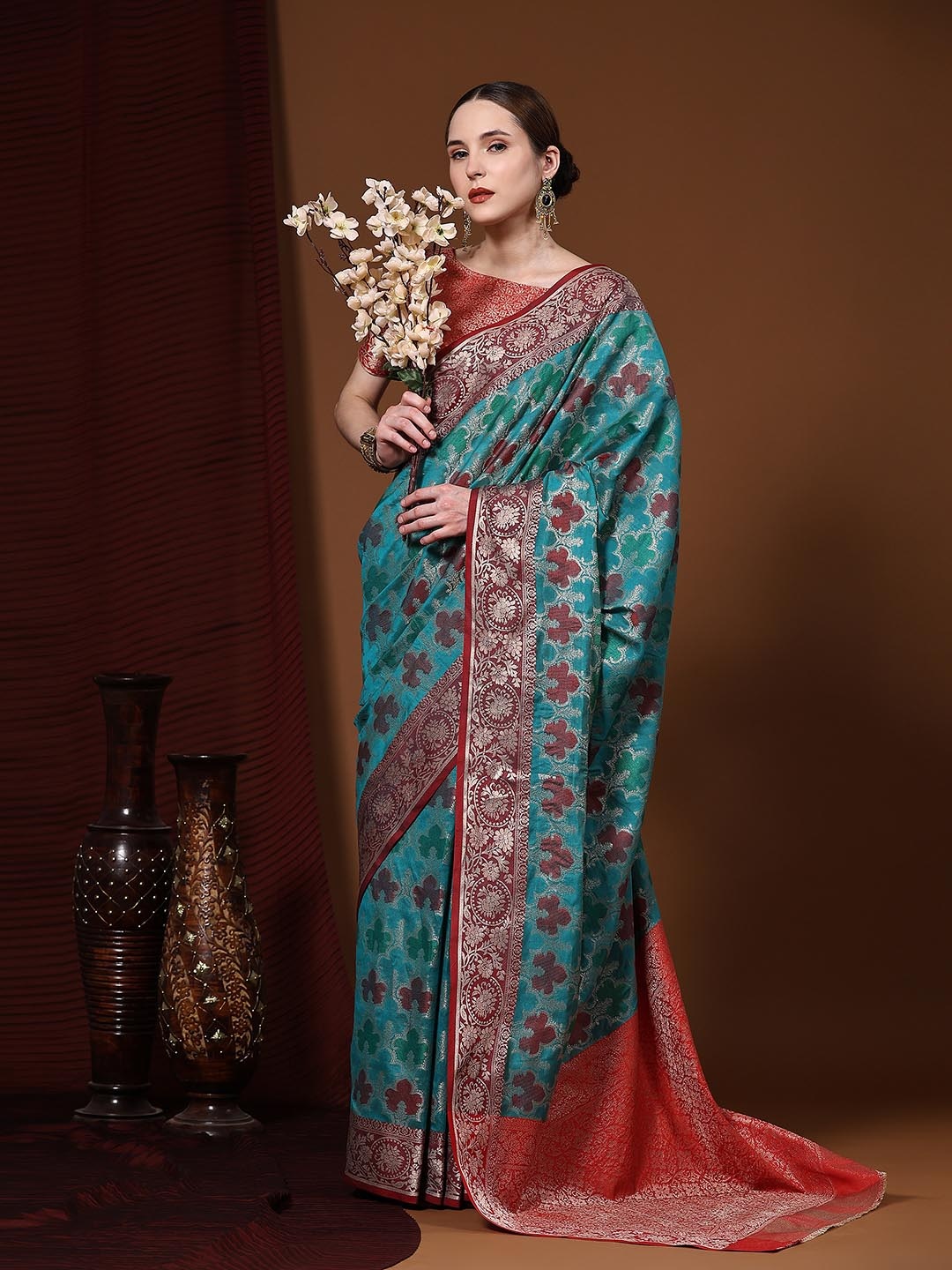 

JUST FASHION Ethnic Motifs Woven Design Zari Art Silk Banarasi Saree, Teal