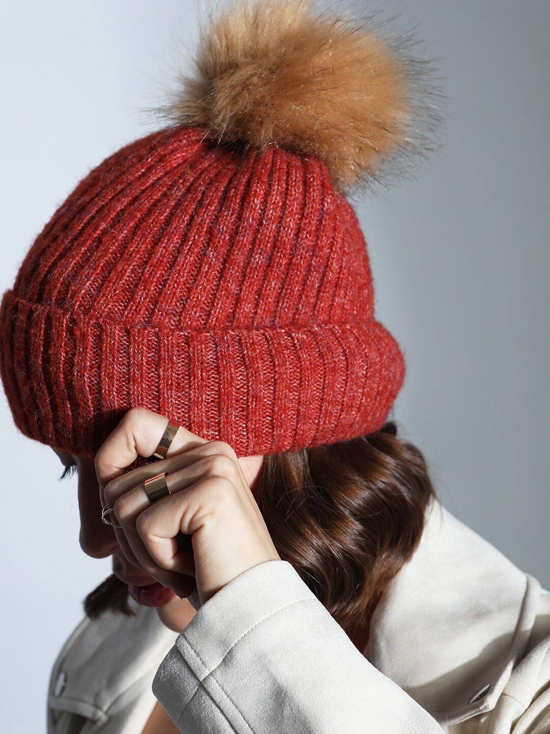 

Vero Moda Women Pompom Beanie, Red