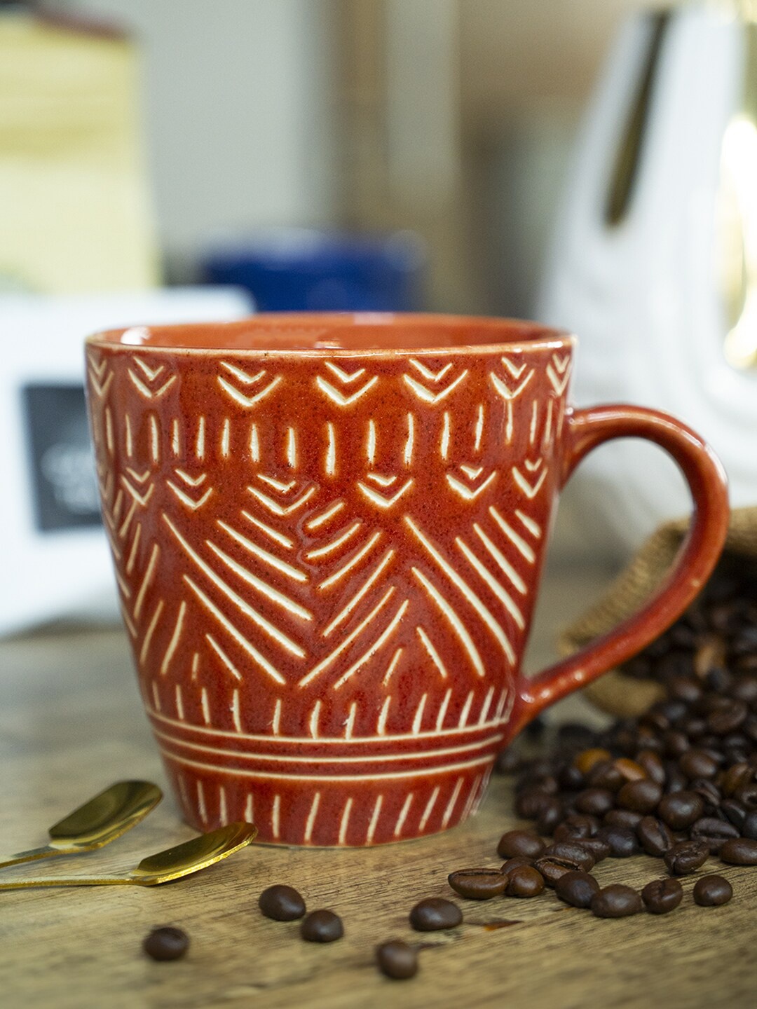 

MARKET99 Red & White Textured Ceramic Matte Mug 320ml