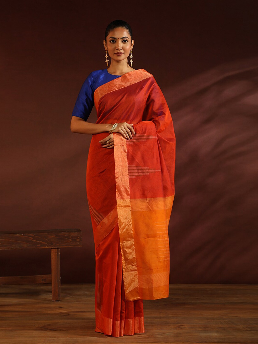 

Taneira Striped Woven Design Zari Silk Cotton Saree, Red