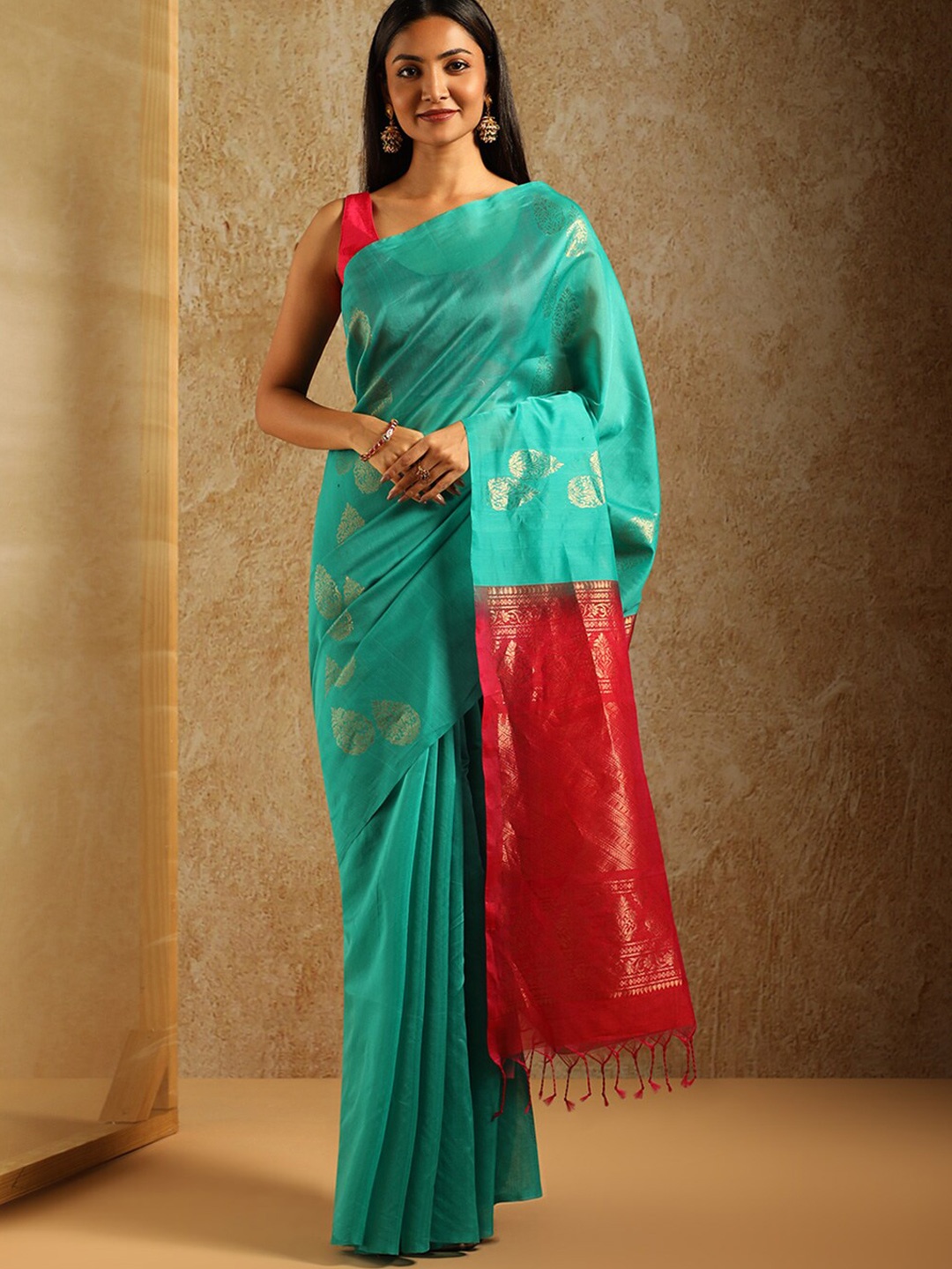 

Taneira Ethnic Motifs Woven Design Zari Silk Cotton Saree, Green