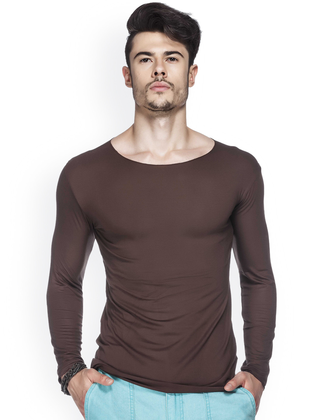 

Tinted Men Brown Solid Round Neck T-shirt