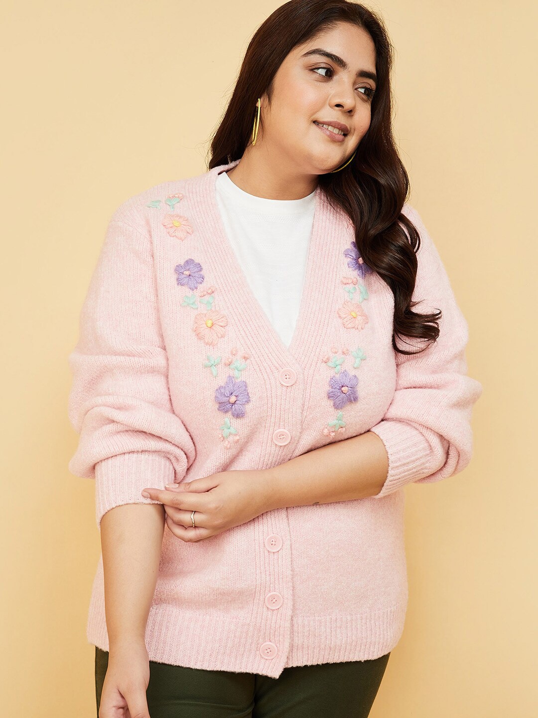 

max Plus Size Floral Embroidered Acrylic Cardigan, Pink