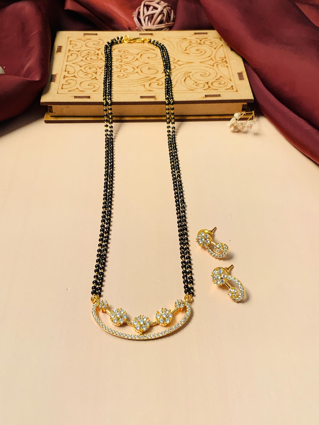 

ABDESIGNS Gold-Plated Stone Studded & Beaded Mangalsutra Set