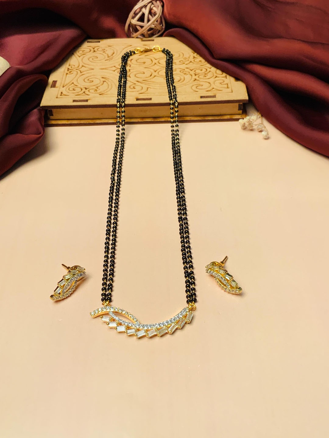 

ABDESIGNS Gold Plated Stone Studded & Beaded Mangalsutra With Earrings