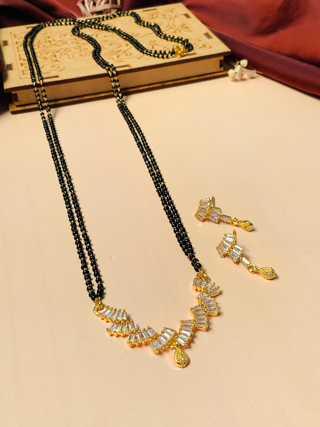 

ABDESIGNS Gold-Plated Stone Studded & Beaded Mangalsutra With Earrings
