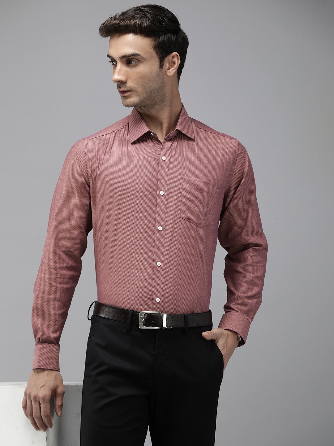 

Van Heusen Custom Fit Opaque Pure Cotton Formal Shirt, Mauve