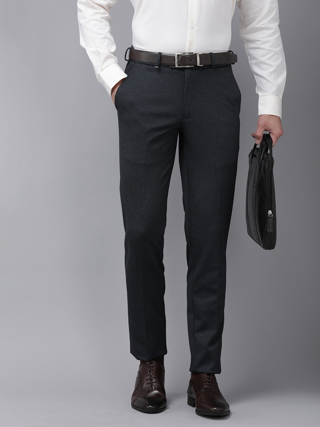 

Van Heusen Men Textured Ultra Slim Fit Formal Trousers, Navy blue