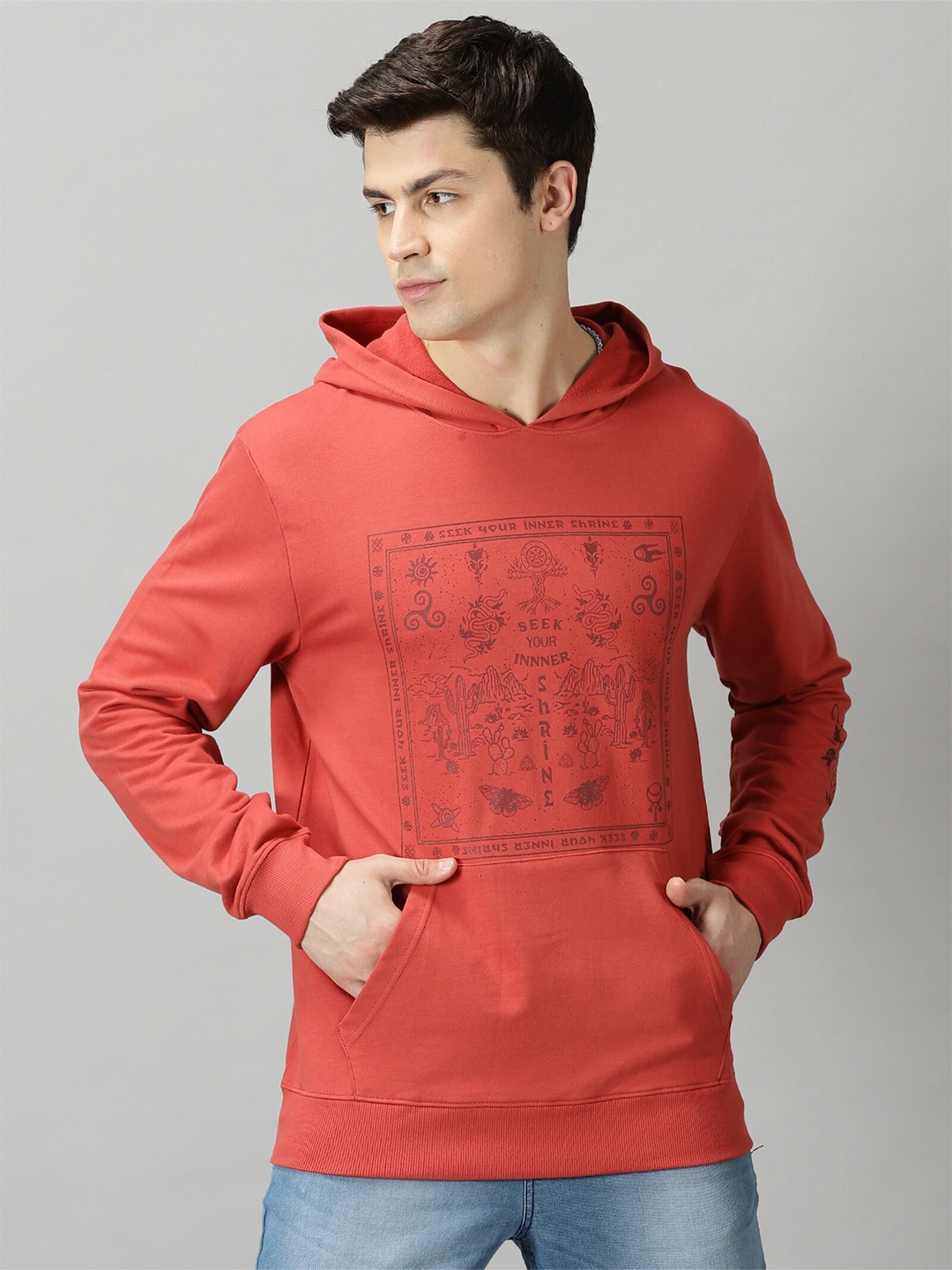 

THE HOLLANDER Men Printed Hooded Sweatshirt, Red